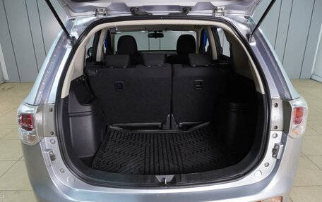 Mitsubishi Outlander III рестайлинг 3, 2012 год, 1 299 000 рублей, 18 фотография