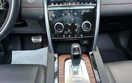 Land Rover Discovery Sport I рестайлинг, 2021 год, 2 162 800 рублей, 15 фотография