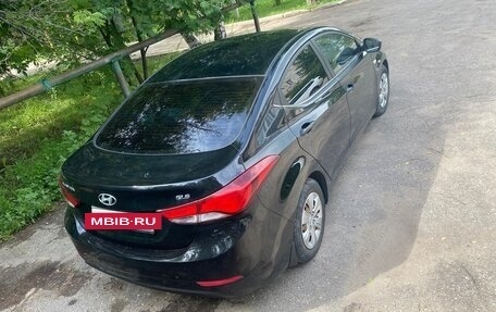 Hyundai Elantra V, 2014 год, 990 000 рублей, 3 фотография