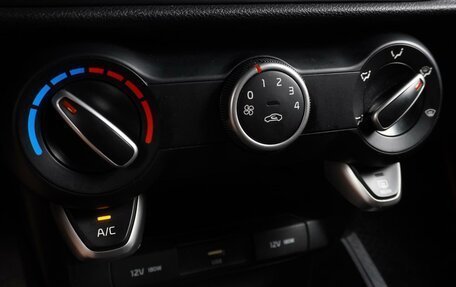 KIA Rio IV, 2021 год, 1 567 000 рублей, 16 фотография