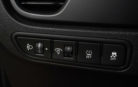 KIA Rio IV, 2021 год, 1 567 000 рублей, 13 фотография