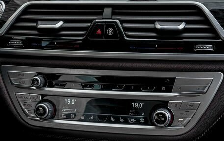 BMW 7 серия, 2020 год, 7 075 000 рублей, 15 фотография