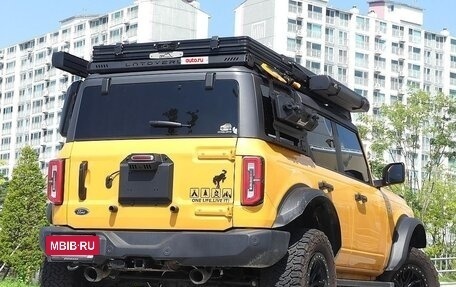 Ford Bronco, 2022 год, 5 860 000 рублей, 4 фотография