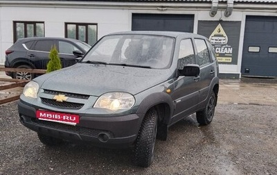 Chevrolet Niva I рестайлинг, 2010 год, 430 000 рублей, 1 фотография