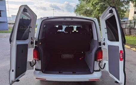 Volkswagen Caravelle T6 рестайлинг, 2024 год, 6 850 000 рублей, 3 фотография