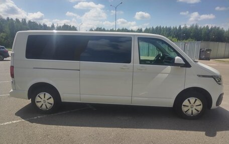 Volkswagen Caravelle T6 рестайлинг, 2024 год, 6 850 000 рублей, 22 фотография