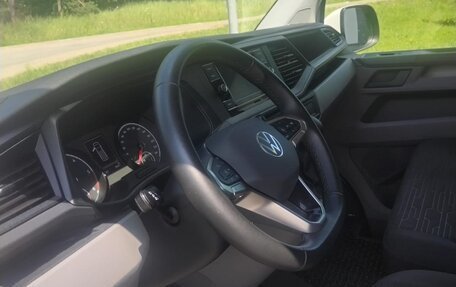 Volkswagen Caravelle T6 рестайлинг, 2024 год, 6 850 000 рублей, 36 фотография