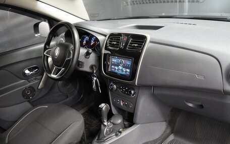 Renault Logan II, 2020 год, 1 679 000 рублей, 7 фотография