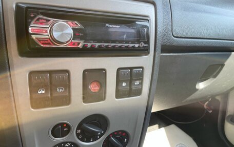 Renault Logan I, 2008 год, 259 000 рублей, 10 фотография