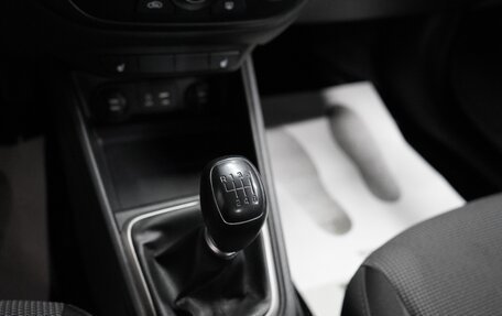 Hyundai Solaris II рестайлинг, 2018 год, 1 869 000 рублей, 18 фотография