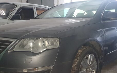 Volkswagen Passat B6, 2006 год, 394 980 рублей, 1 фотография