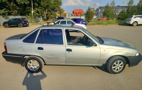Daewoo Nexia I рестайлинг, 2006 год, 100 000 рублей, 2 фотография