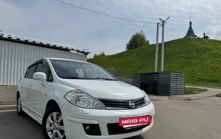 Nissan Tiida, 2011 год, 750 000 рублей, 2 фотография