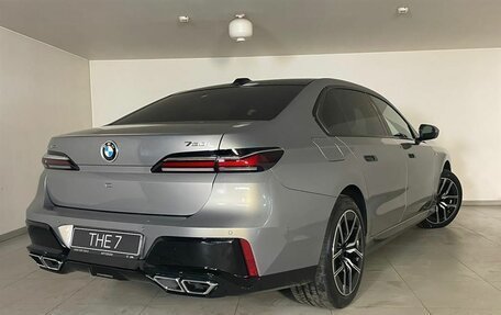 BMW 7 серия, 2025 год, 40 000 000 рублей, 3 фотография