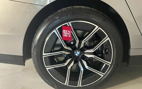 BMW 7 серия, 2025 год, 40 000 000 рублей, 24 фотография