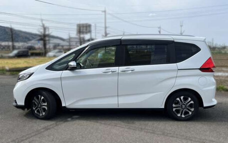 Honda Freed II, 2021 год, 1 340 001 рублей, 4 фотография
