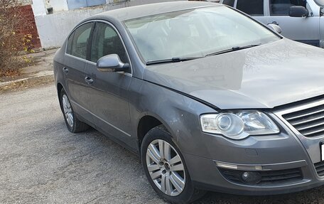 Volkswagen Passat B6, 2006 год, 394 980 рублей, 24 фотография