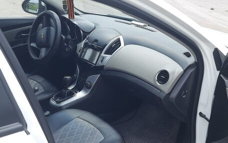Chevrolet Cruze II, 2013 год, 759 000 рублей, 5 фотография