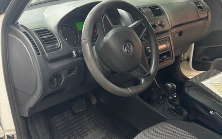Skoda Fabia II, 2014 год, 900 000 рублей, 20 фотография