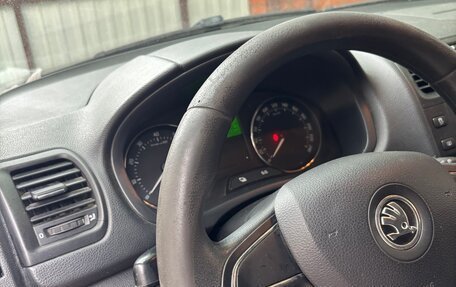 Skoda Fabia II, 2014 год, 900 000 рублей, 26 фотография