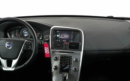 Volvo XC60 II, 2017 год, 1 780 000 рублей, 5 фотография