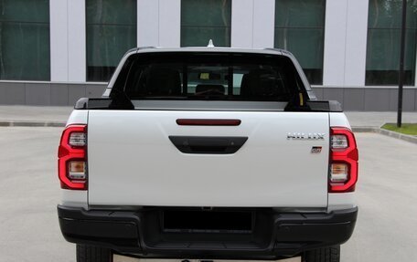 Toyota Hilux VIII, 2023 год, 6 800 000 рублей, 6 фотография