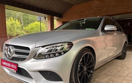 Mercedes-Benz C-Класс, 2018 год, 2 750 000 рублей, 2 фотография