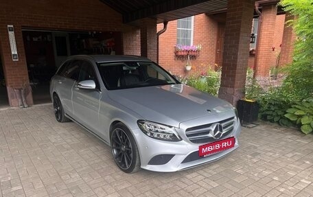 Mercedes-Benz C-Класс, 2018 год, 2 750 000 рублей, 13 фотография