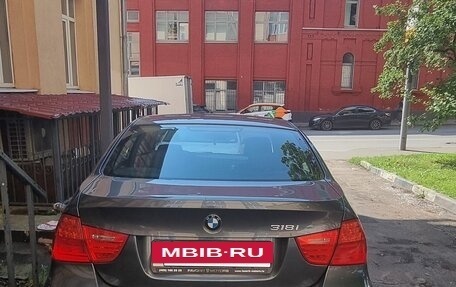 BMW 3 серия, 2011 год, 1 800 000 рублей, 8 фотография