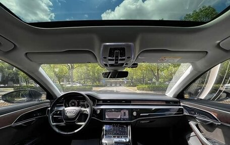 Audi A8, 2021 год, 5 470 006 рублей, 10 фотография