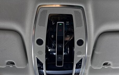 Audi A8, 2021 год, 5 470 006 рублей, 29 фотография