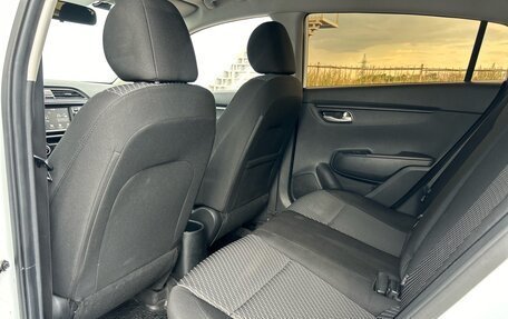 KIA Rio IV, 2018 год, 1 450 000 рублей, 25 фотография