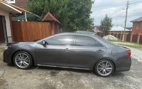 Toyota Camry, 2013 год, 1 850 000 рублей, 8 фотография