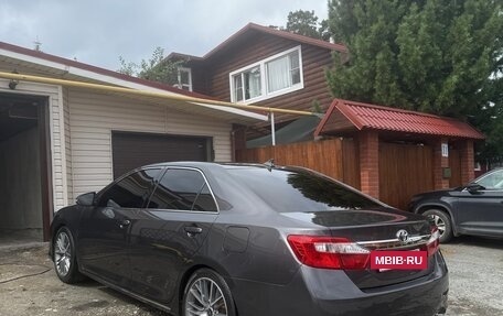 Toyota Camry, 2013 год, 1 850 000 рублей, 7 фотография