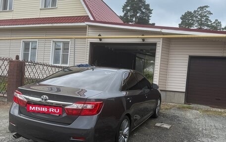 Toyota Camry, 2013 год, 1 850 000 рублей, 5 фотография