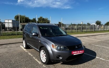 Mitsubishi Outlander III рестайлинг 3, 2008 год, 950 000 рублей, 3 фотография