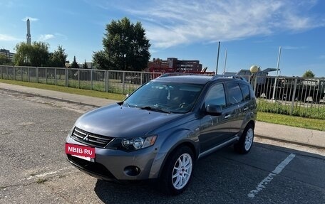 Mitsubishi Outlander III рестайлинг 3, 2008 год, 950 000 рублей, 4 фотография