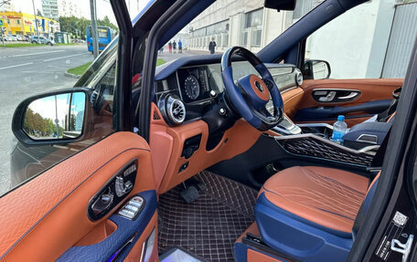Mercedes-Benz Vito, 2023 год, 6 030 000 рублей, 9 фотография