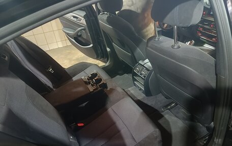 BMW 5 серия, 2017 год, 3 500 000 рублей, 24 фотография