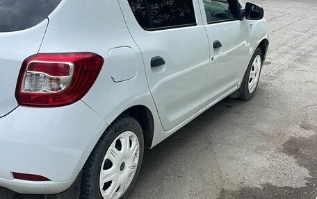 Renault Sandero II рестайлинг, 2015 год, 510 000 рублей, 4 фотография
