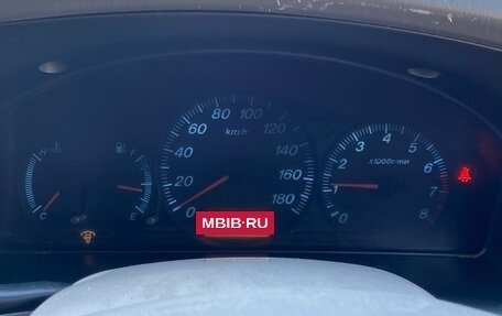 Mazda MPV II, 2000 год, 300 000 рублей, 11 фотография