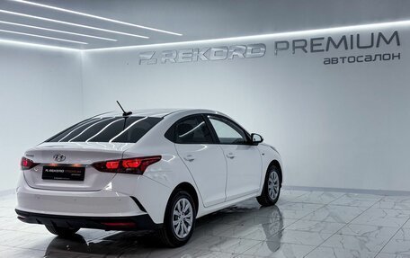 Hyundai Solaris II рестайлинг, 2022 год, 1 950 000 рублей, 20 фотография