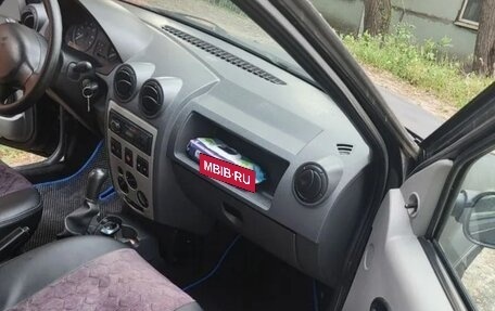 Renault Logan I, 2006 год, 270 000 рублей, 6 фотография