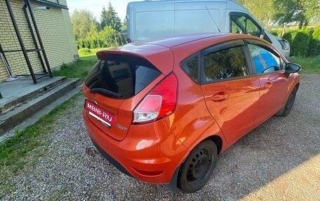Ford Fiesta, 2015 год, 860 000 рублей, 8 фотография