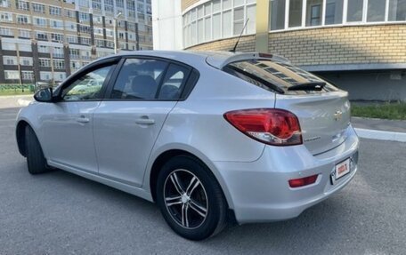 Chevrolet Cruze II, 2013 год, 950 000 рублей, 3 фотография