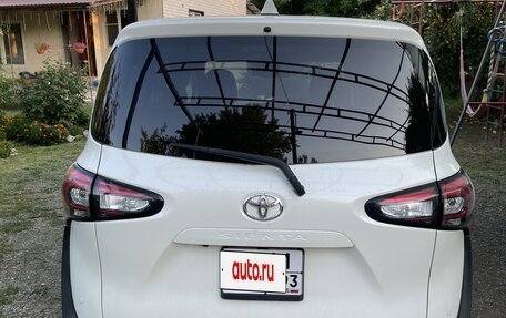 Toyota Sienta II, 2019 год, 1 950 000 рублей, 3 фотография