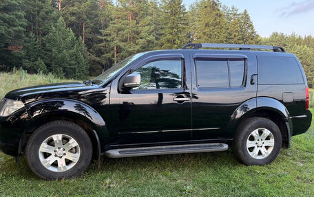 Nissan Pathfinder, 2014 год, 1 630 000 рублей, 1 фотография