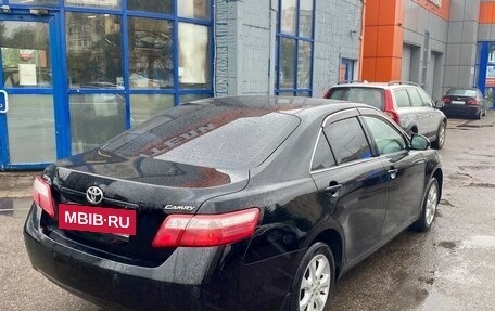 Toyota Camry, 2011 год, 1 280 000 рублей, 4 фотография