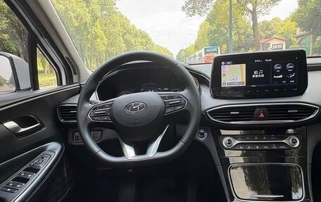 Hyundai Santa Fe IV, 2021 год, 2 100 000 рублей, 15 фотография