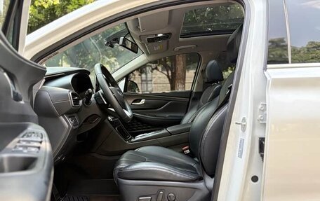 Hyundai Santa Fe IV, 2021 год, 2 100 000 рублей, 13 фотография